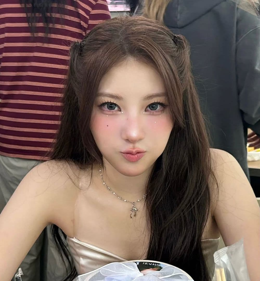 블러셔 메이크업은 이렇게!
퍼플키스 채인💜