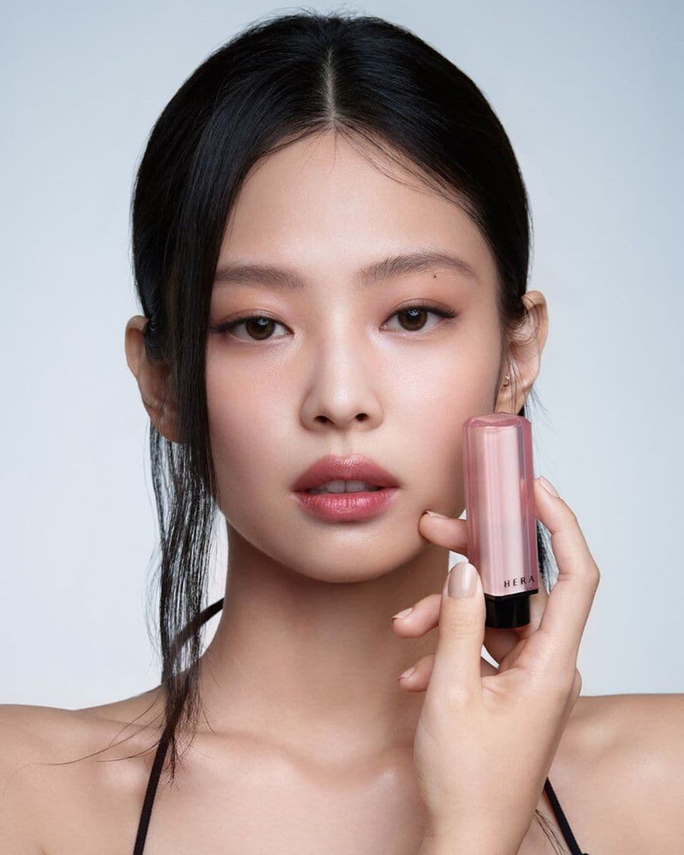 화보 속 그 메이크업
구경할래?