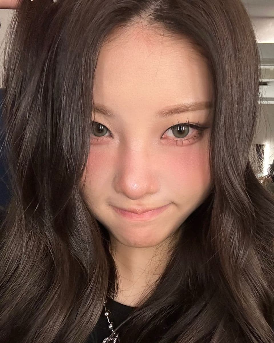우리 미지근한 뉴트럴
블러셔 얘기하자