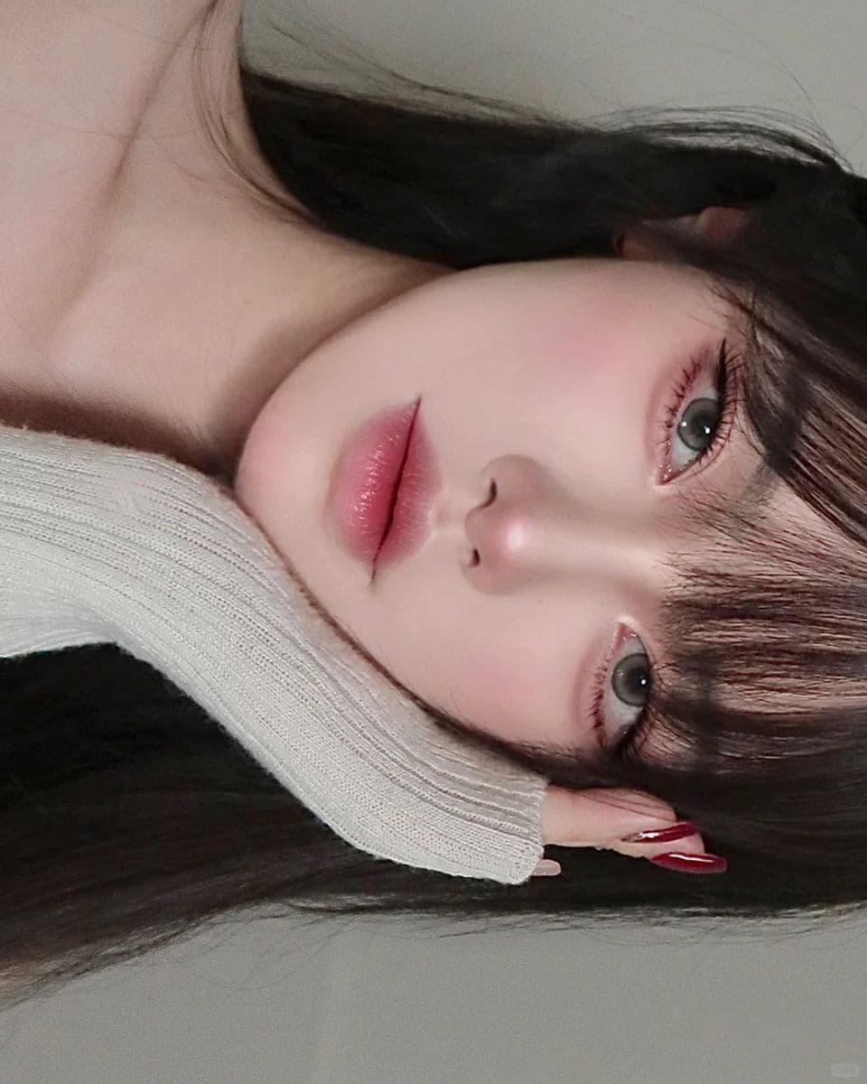 겨쿨을 위한 메이크업
같이 볼래?