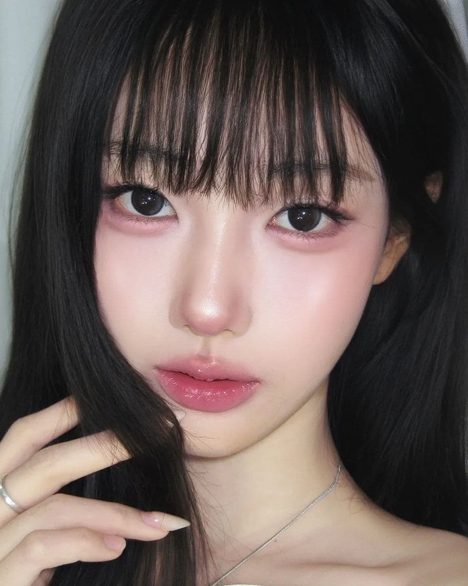 사방트임 라이너
모두 모셔왔습니다